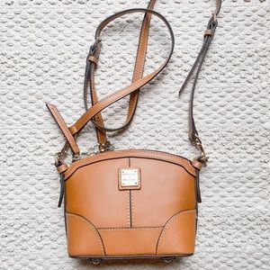 NWOT dooney & bourke purse